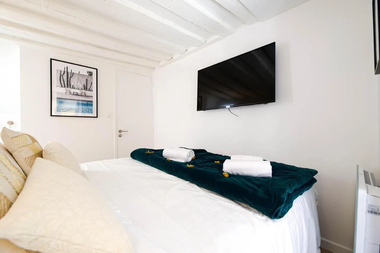 Luxury In - Musee Du Louvre Apartamento *